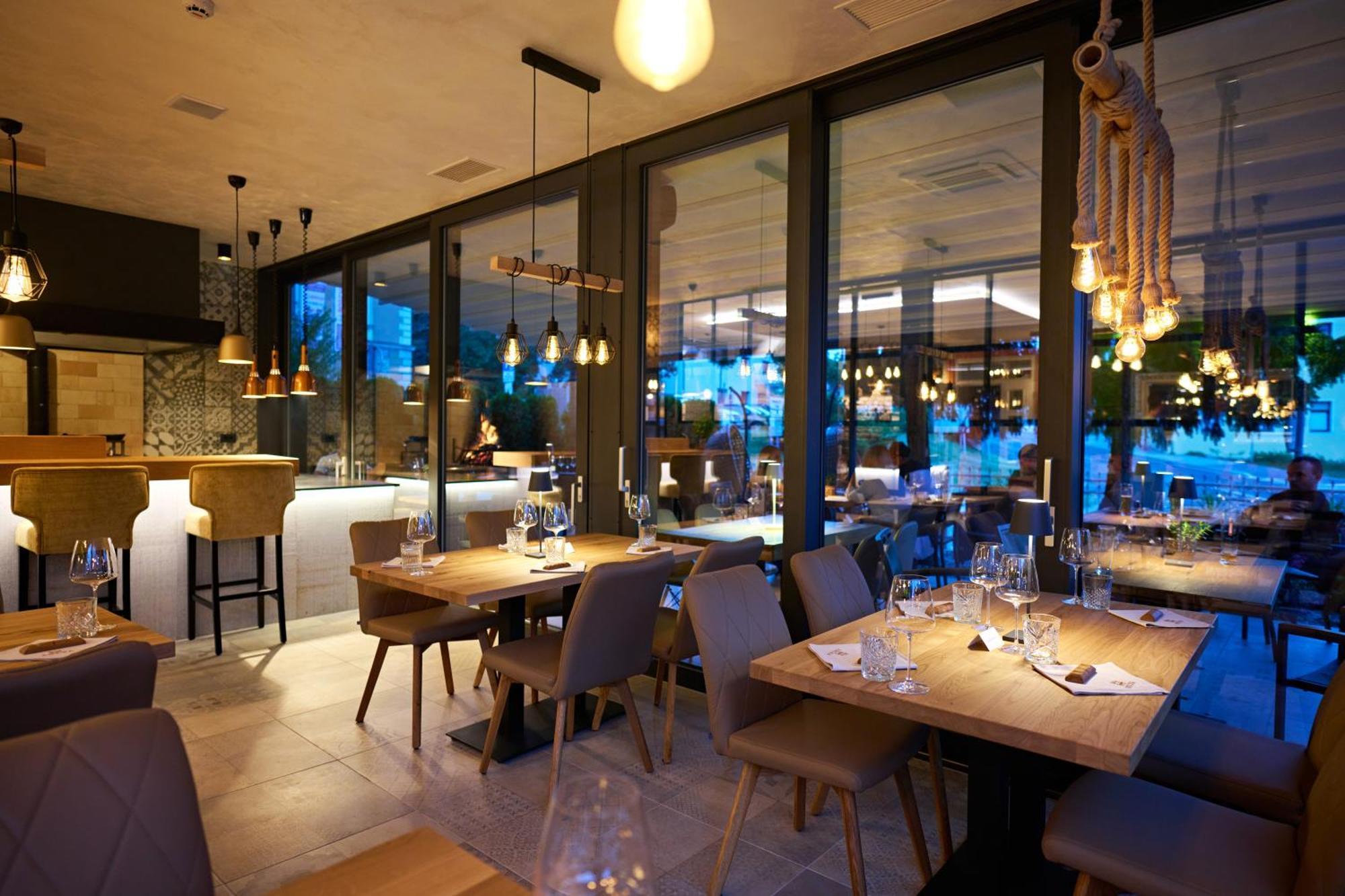 Hisa Ancka, Boutique Hotel & Maja Rooms Slovinský Hradec Exteriér fotografie